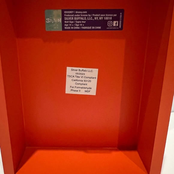 🍁 Stitch Trick or Treat Wooden Sign- NWT - Picture 3 of 5